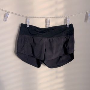 Lululemon Speed up short 2.5”